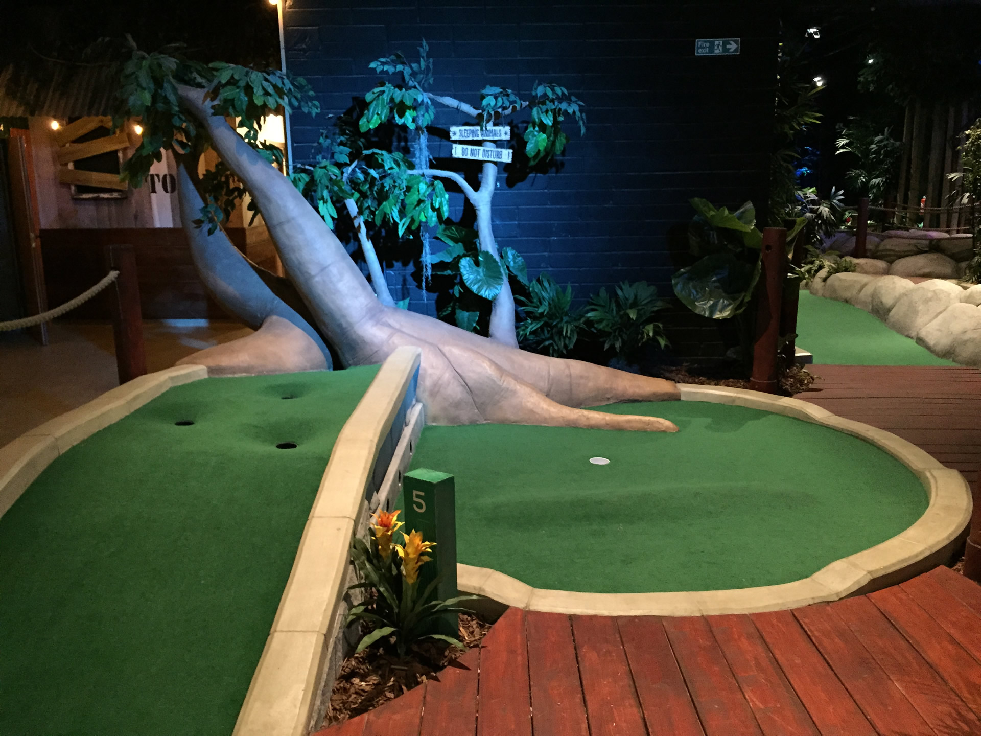 Rainforest Adventure Golf Cardiff Treetop