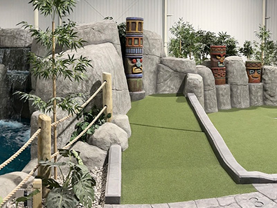 Crazy Pinz Mini Golf