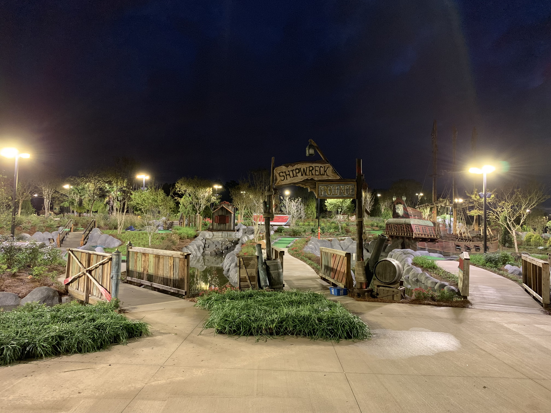 Frankies Fun Park Mini Golf Charlotte, North Carolina Castle