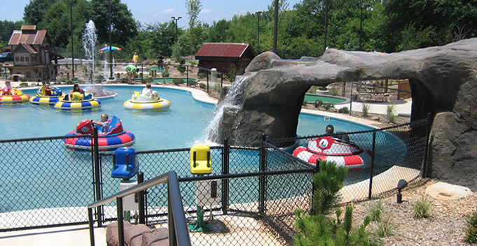 bumper boat fun theme park