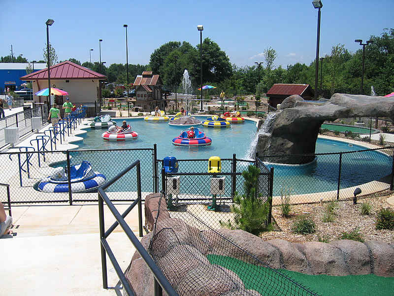 Family Fun Park - bumper boat design