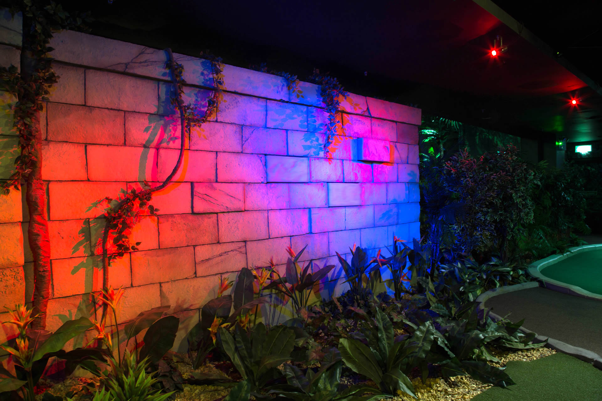 Indoor Adventure Golf Corner House, Nottingham The Lost City