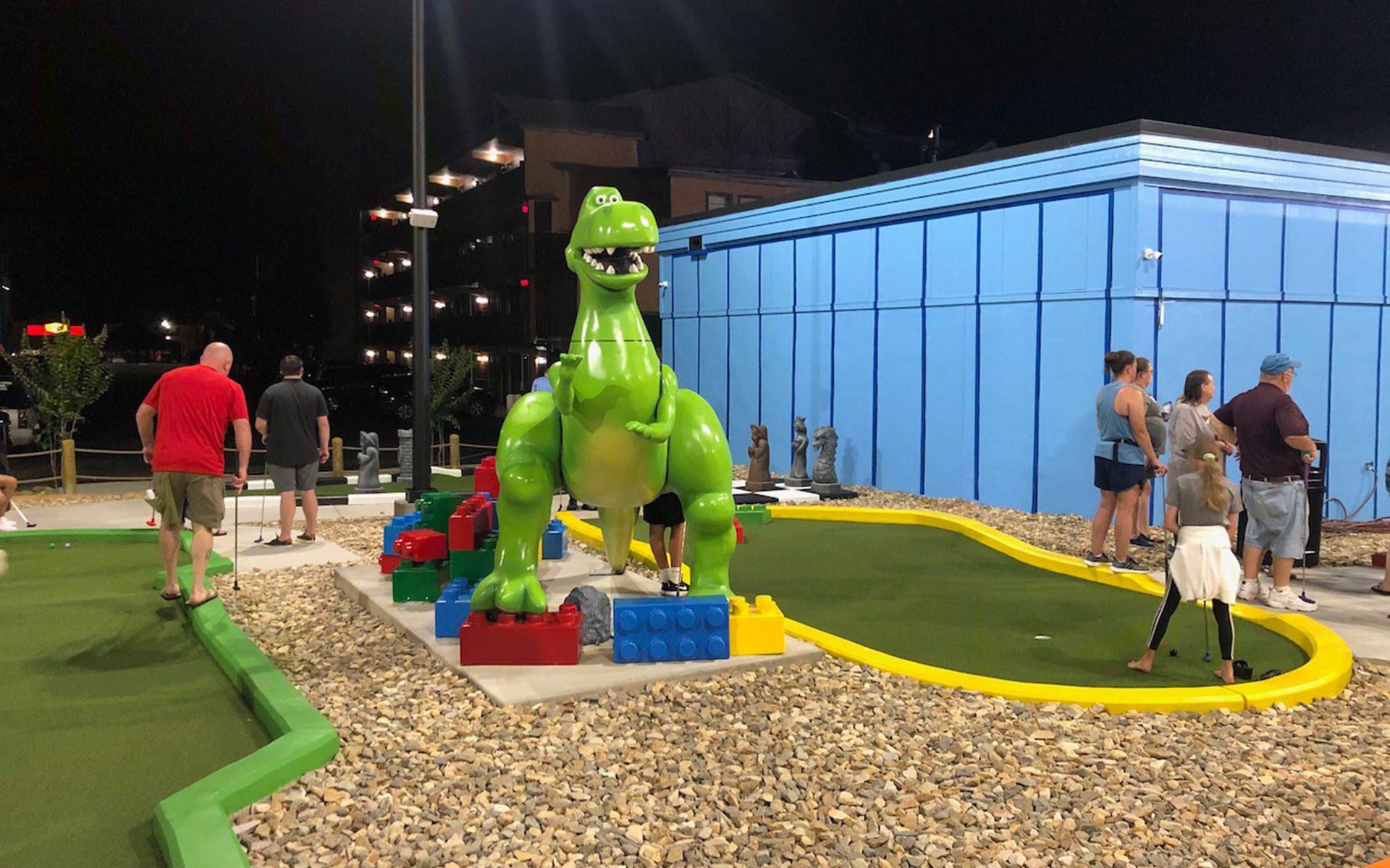 Toy Box Mini Golf, Pigeon TN Castle