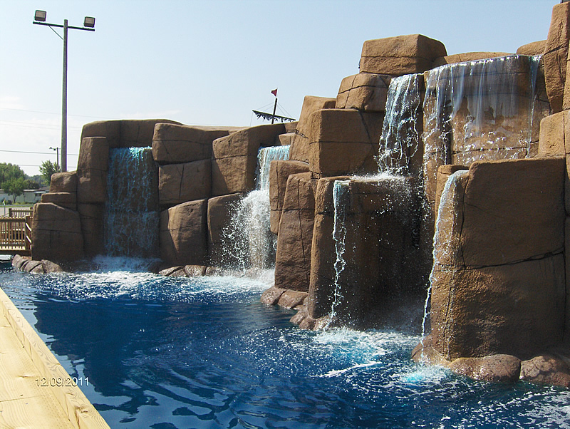 Mini Golf Windsor, Ontario, Canada On The Water Castle Golf